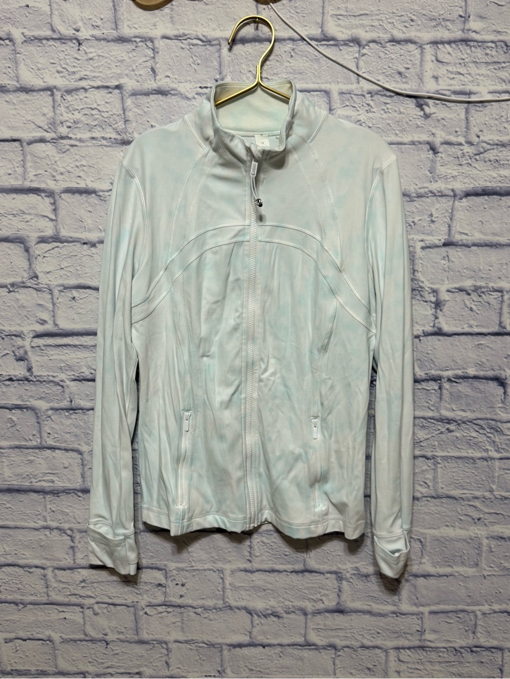 Lululemon define jacket size 12 diamond dye light blue and white Rare